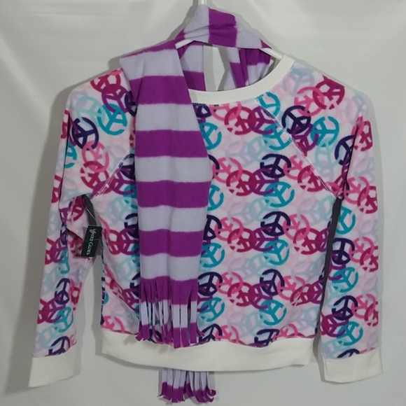 Girls Pullover Crew Neck Sweatshirt in a Medium - Picture 8 of 10